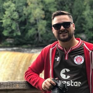 Meet your Posher, Kevin